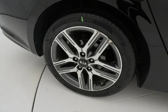 Kia Cerato (K3)
