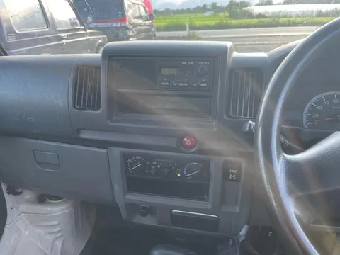 Mitsubishi Minicab Van