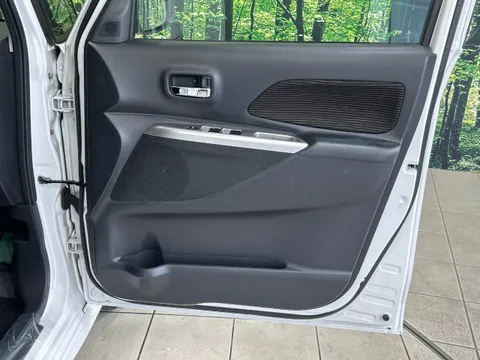 Mitsubishi eK Space Custom