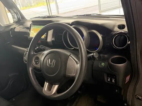 Honda N-BOX Plus Custom
