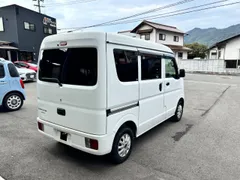 Mitsubishi Minicab Van