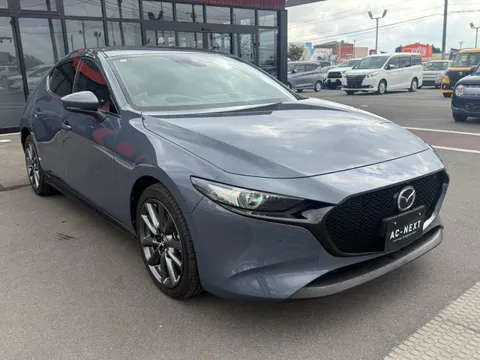 Mazda MAZDA3 Fastback