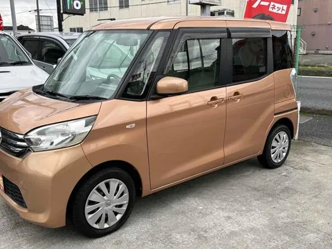 Nissan Dayz Roox