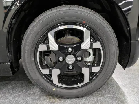 Mitsubishi Delica Mini