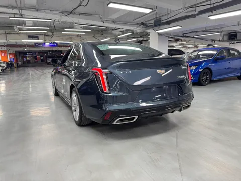 Cadillac CT4