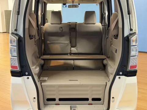 Honda N-BOX Plus