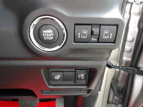 Suzuki Spacia Custom