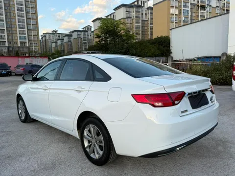 Geely Emgrand GL