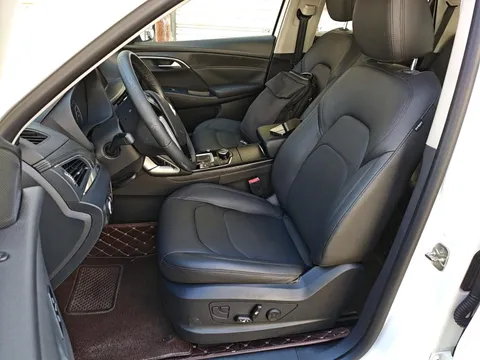 Borgward BX7