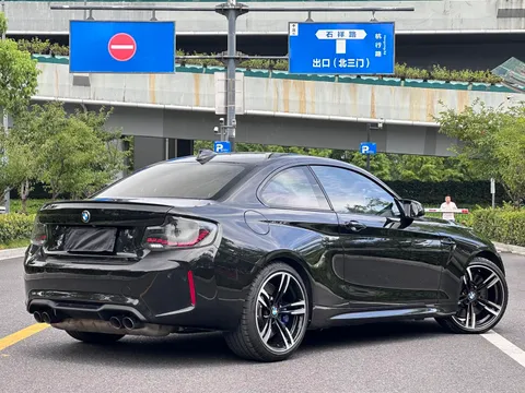 BMW M2