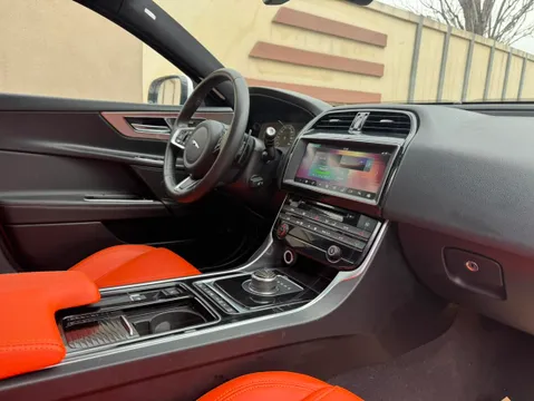 Jaguar XEL