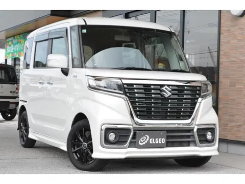 Suzuki Spacia Custom