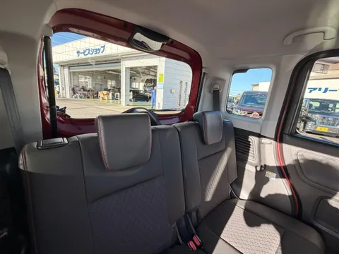 Suzuki Spacia Custom