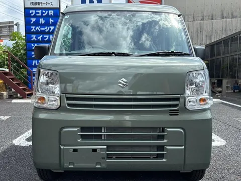 Suzuki Every