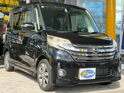Nissan Dayz Roox
