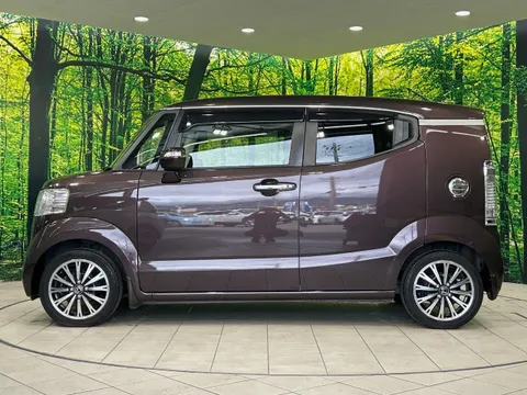 Honda N-BOX Slash