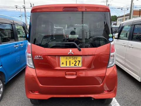 Mitsubishi eK Space