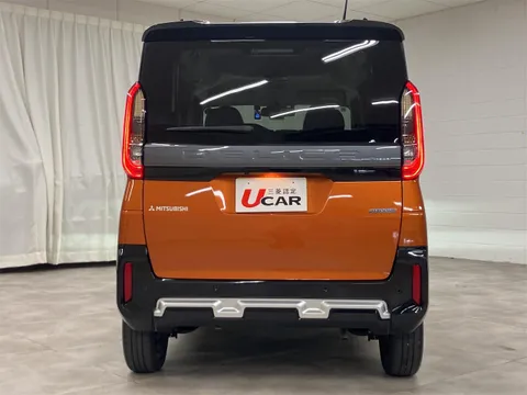 Mitsubishi Delica Mini
