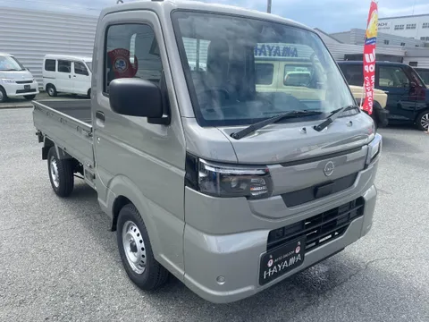 Nissan Clipper Truck