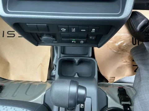 Nissan Clipper Truck