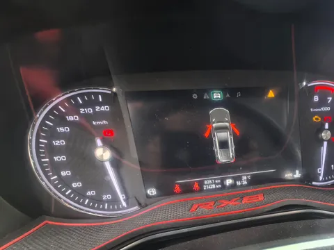 Roewe RX8