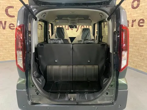 Suzuki Spacia Gear