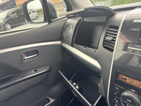 Suzuki Wagon R Stingray