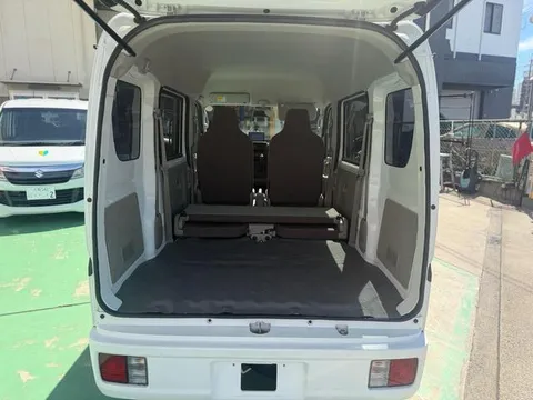 Nissan Clipper