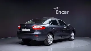 Renault SM3