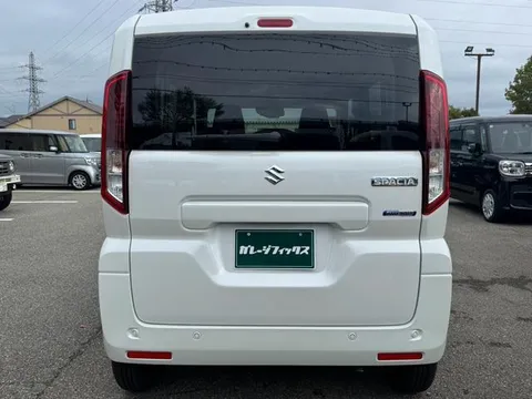Suzuki Spacia