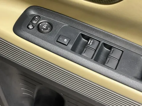 Honda N-BOX Slash