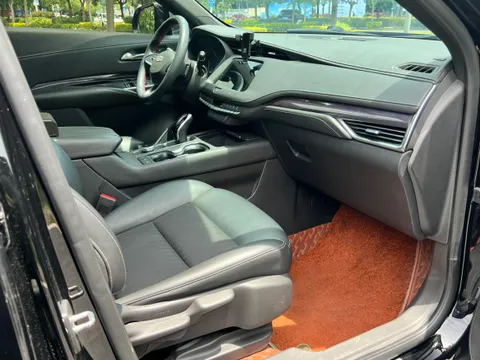 Cadillac XT4