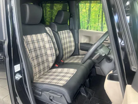 Honda N-BOX Joy