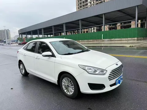 Ford Escort