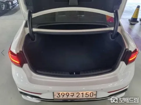 Kia Cadenza (K7)