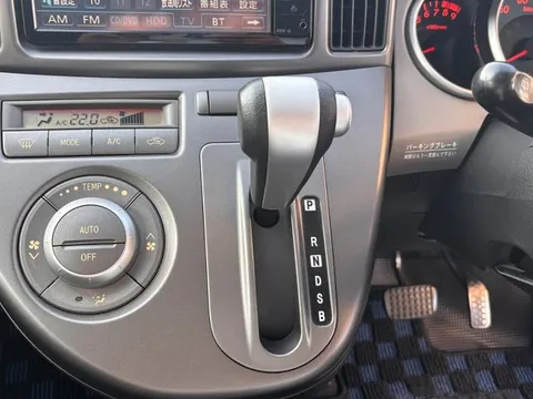 Daihatsu Sonica