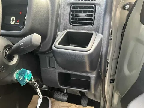 Nissan Clipper Truck