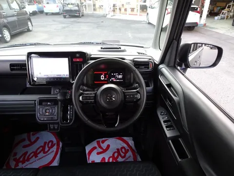 Suzuki Spacia Gear