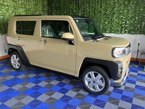 Daihatsu Taft