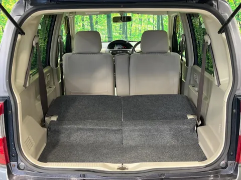 Nissan Otti