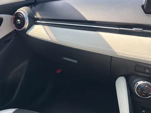 Mazda Mazda2 (Demio)
