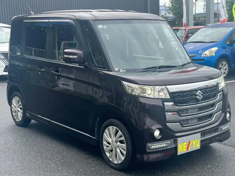Suzuki Spacia