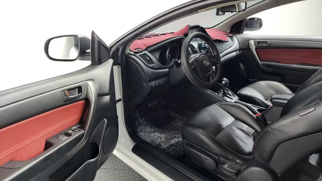Kia Cerato (Forte)