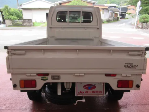 Mazda Scrum Truck