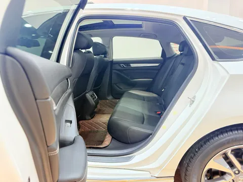 Honda Inspire