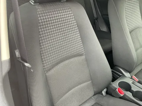 Mazda Mazda2 (Demio)