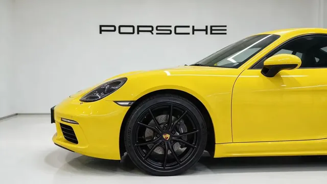Porsche 718