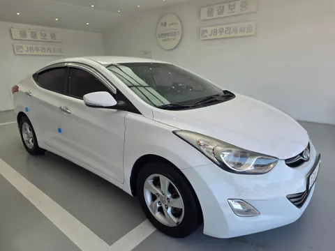 Hyundai Elantra (Avante)