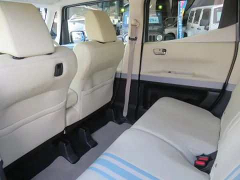 Honda N-BOX Slash