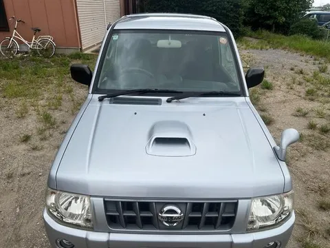 Nissan KIX